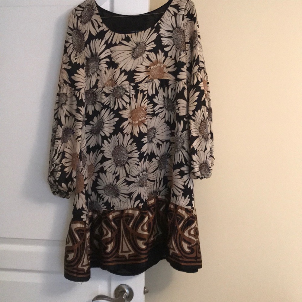 Cute empire waist silk dress from Zara!